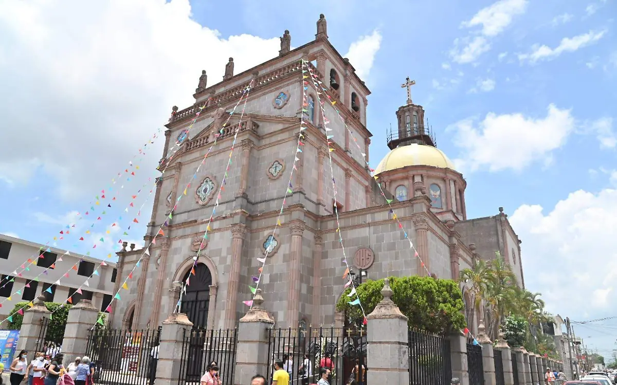 La Parroquia del Sagrado Corazón de Jesús cumple sus primeros 100 años Alejandro del Ángel